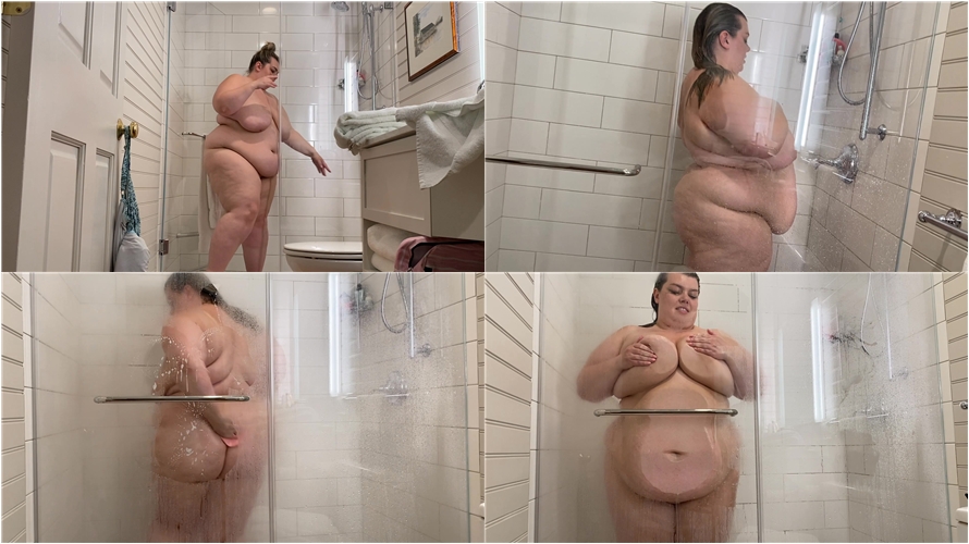 Chloe BBW - EXTRA CHLOE : Shower time