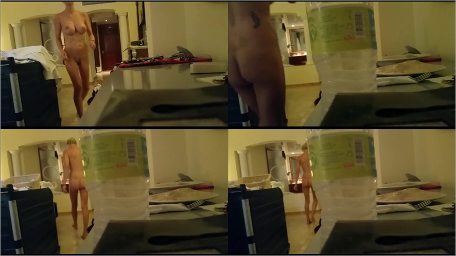 HOLLYHOTWIFE - Solo Vacation Nude Room Service Flashing