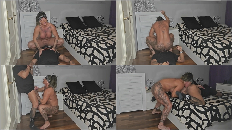 Danaxmuscles - Milking him like an beast until he gets the last drop